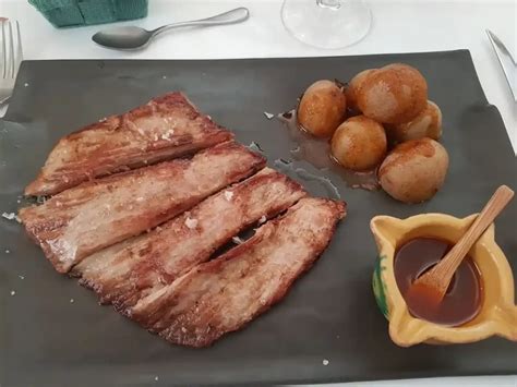 donde comer en castro urdiales|restaurantes en urdiales cantabria.